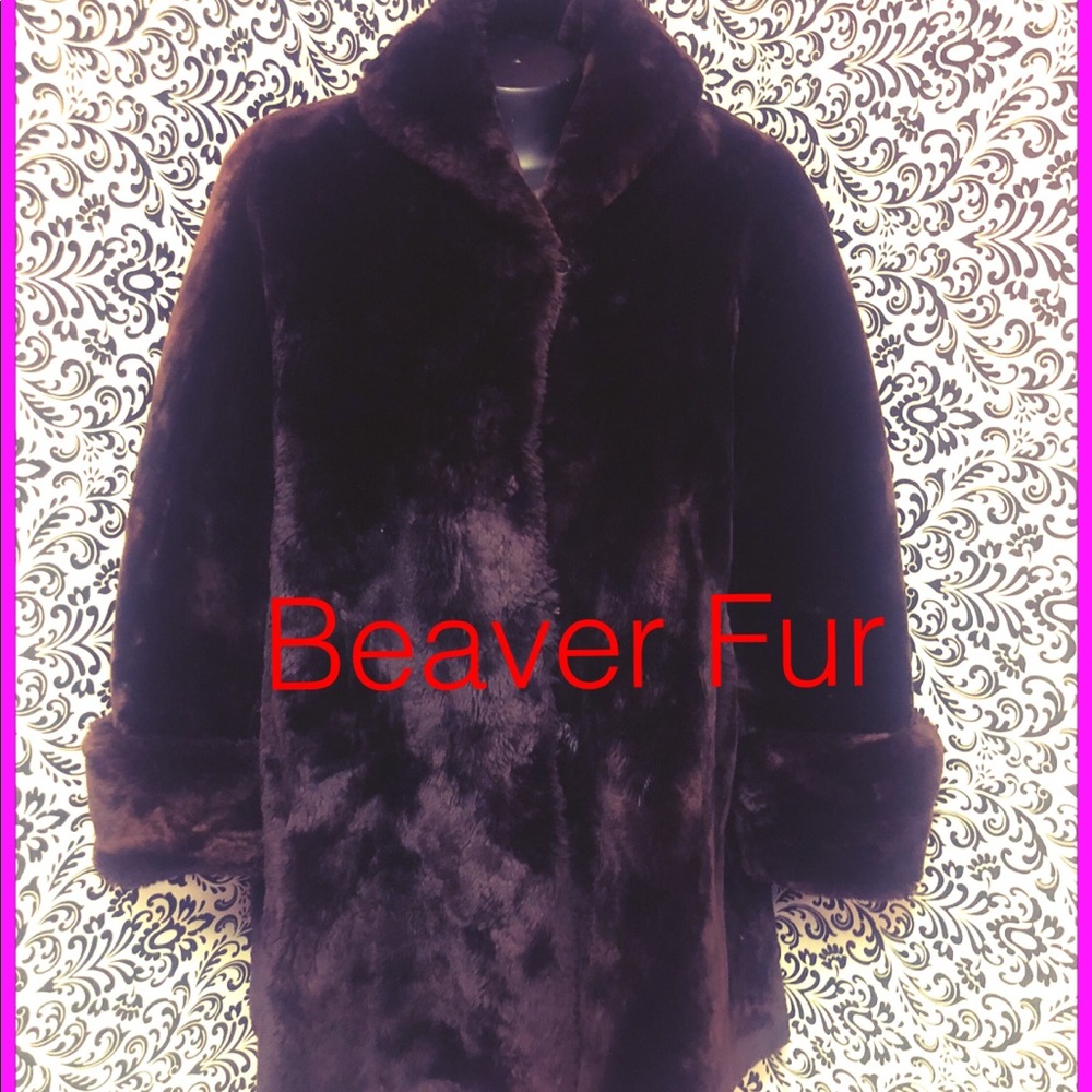 Luxurious Beaver Fur Coat! Ohh Lah Lah!